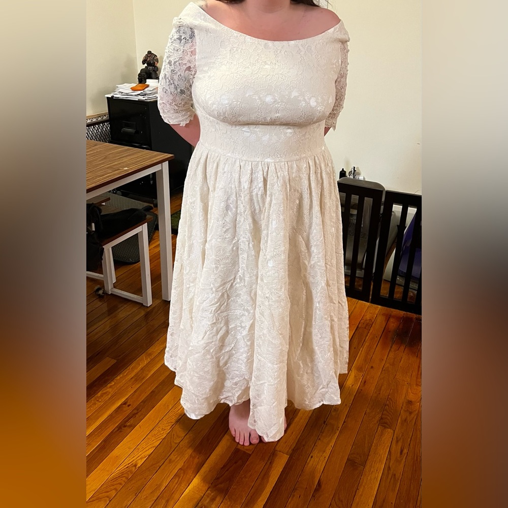 Suzanna M wedding dress